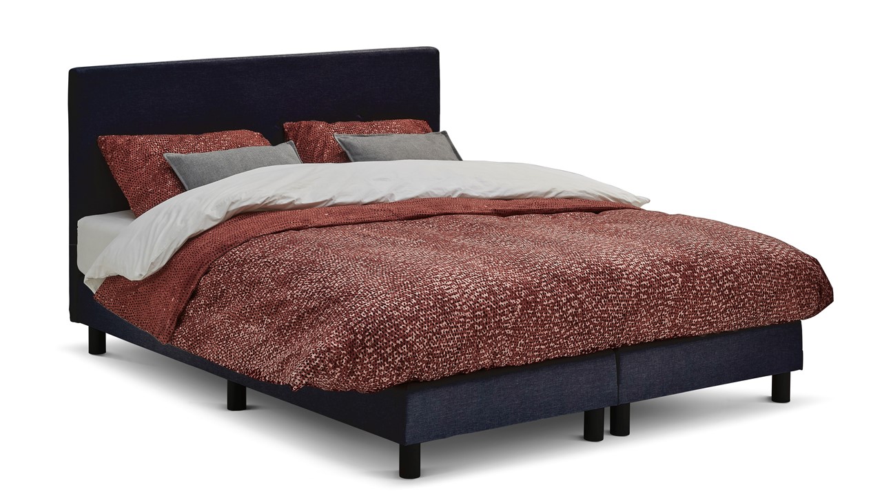 Boxspring Invito vlak met Bridge matras Beter Bed